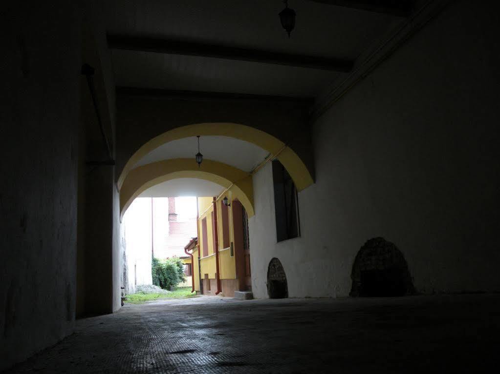 Casa Corona Braşov Extérieur photo